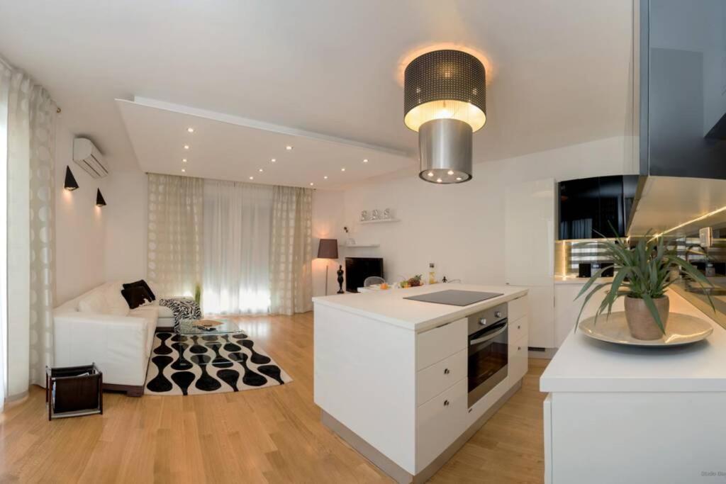 Ensidia Luxury Suite Split Ngoại thất bức ảnh